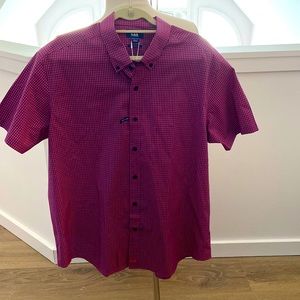 Mens easy care cutter & buck short sleeved button down stretch  shirt